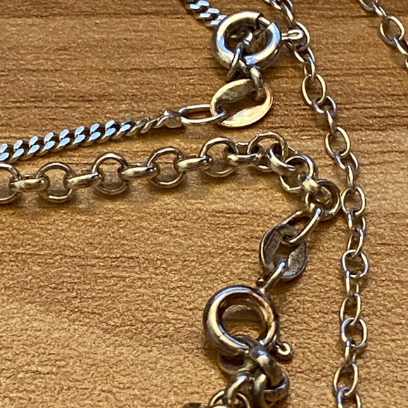 Three vintage Sterling silver bracelets, one Celtic, two marked Italy - Picture 7 of 14